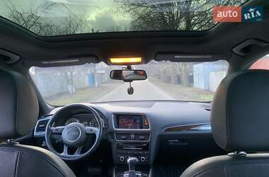 Позашляховик / Кросовер Audi Q5 2015 в 
