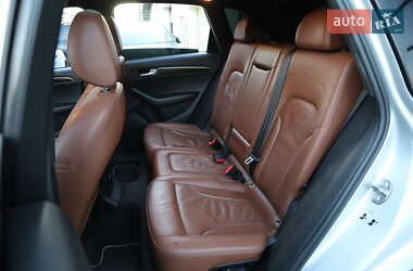 Внедорожник / Кроссовер Audi Q5 2011 в Харькове