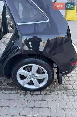 Внедорожник / Кроссовер Audi Q5 2011 в Ивано-Франковске