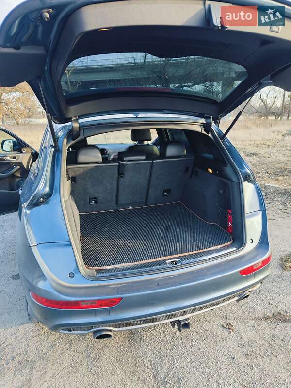 Внедорожник / Кроссовер Audi Q5 2015 в Харькове