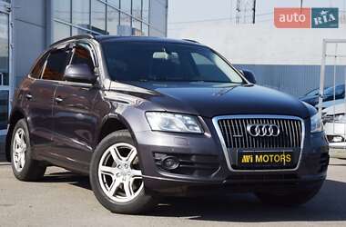 Внедорожник / Кроссовер Audi Q5 2009 в Киеве