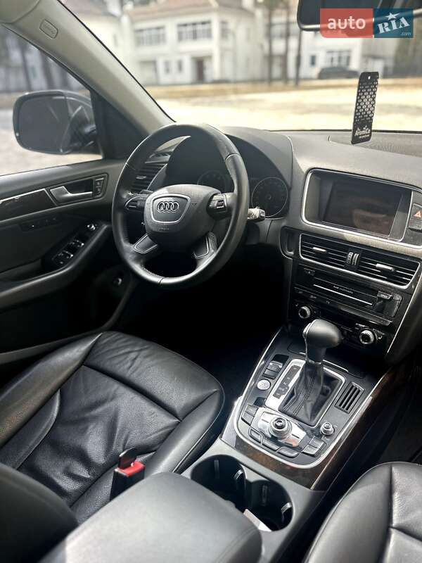 Внедорожник / Кроссовер Audi Q5 2013 в Ахтырке фото 27 Внедорожник / Кроссовер Audi Q5 2013 в Ахтырке