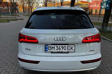 Внедорожник / Кроссовер Audi Q5 2020 в 