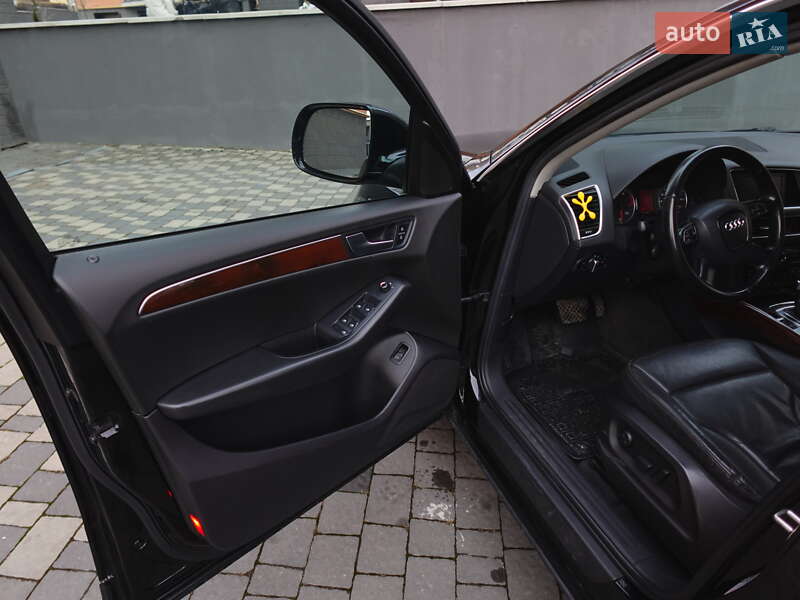 Внедорожник / Кроссовер Audi Q5 2012 в Галиче