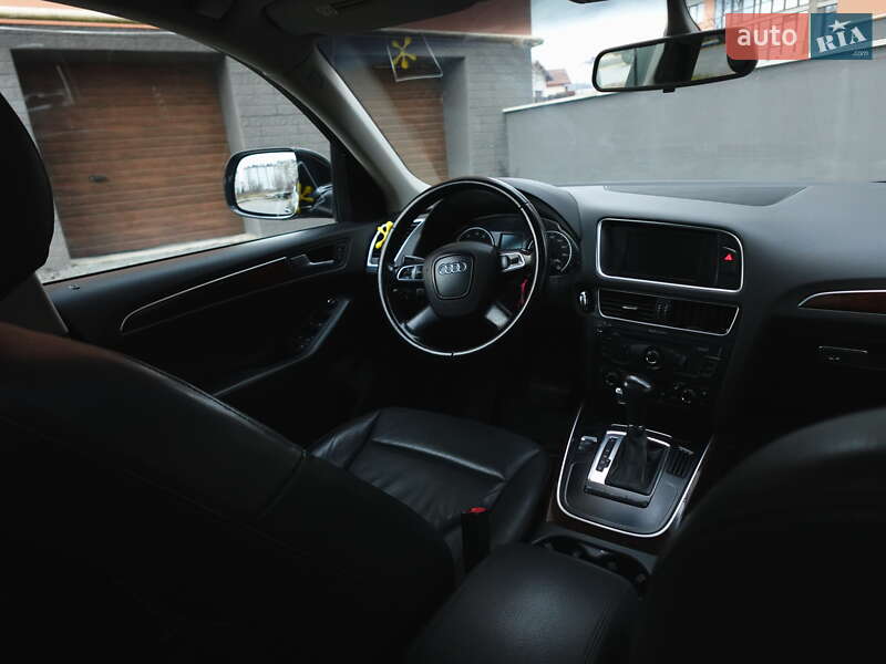 Внедорожник / Кроссовер Audi Q5 2012 в Галиче