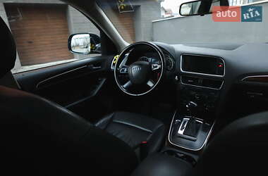 Внедорожник / Кроссовер Audi Q5 2012 в 