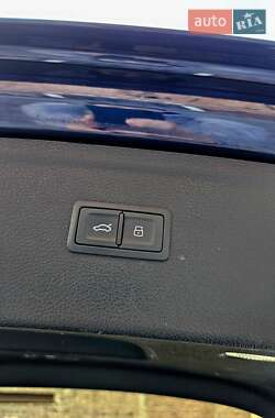 Внедорожник / Кроссовер Audi Q5 2020 в 