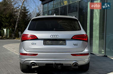 Внедорожник / Кроссовер Audi Q5 2015 в 