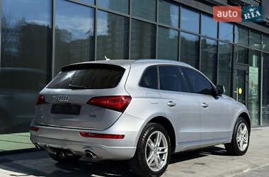 Внедорожник / Кроссовер Audi Q5 2015 в 