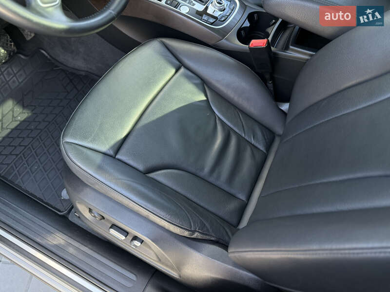 Внедорожник / Кроссовер Audi Q5 2015 в Львове