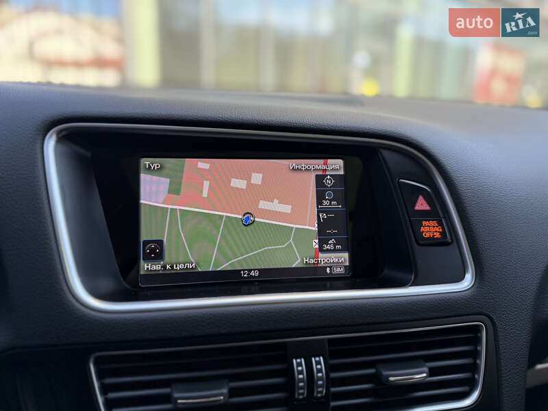 Внедорожник / Кроссовер Audi Q5 2015 в Львове