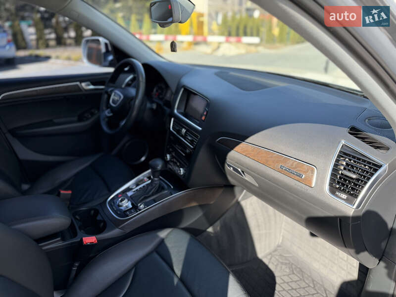 Внедорожник / Кроссовер Audi Q5 2015 в Львове