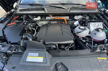 Внедорожник / Кроссовер Audi Q5 2020 в 