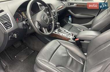 Позашляховик / Кросовер Audi Q5 2012 в 