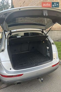 Внедорожник / Кроссовер Audi Q5 2012 в 