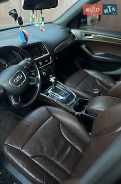 Внедорожник / Кроссовер Audi Q5 2016 в 