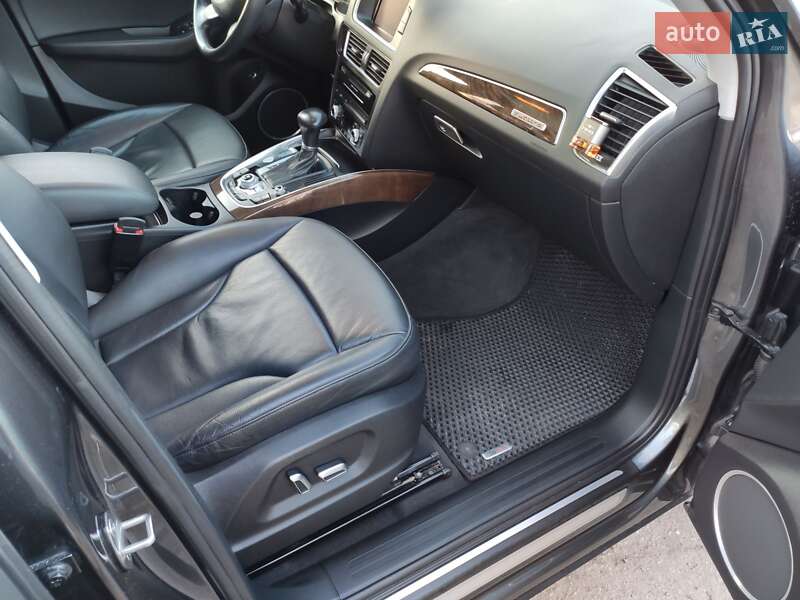 Внедорожник / Кроссовер Audi Q5 2016 в Харькове