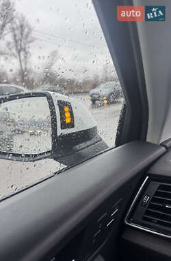 Внедорожник / Кроссовер Audi Q5 2022 в 