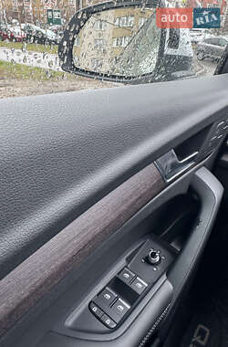 Внедорожник / Кроссовер Audi Q5 2022 в 