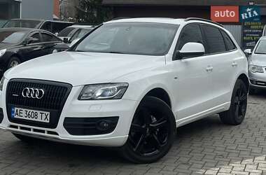 Внедорожник / Кроссовер Audi Q5 2010 в 