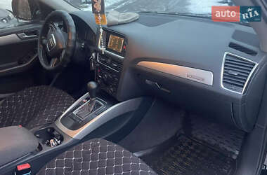 Внедорожник / Кроссовер Audi Q5 2011 в 