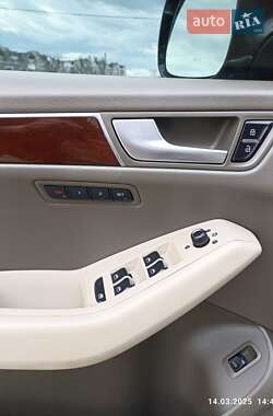Внедорожник / Кроссовер Audi Q5 2011 в 