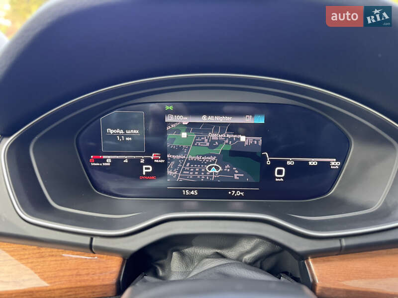 Позашляховик / Кросовер Audi Q5 2020 в Києві