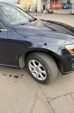 Внедорожник / Кроссовер Audi Q5 2010 в 
