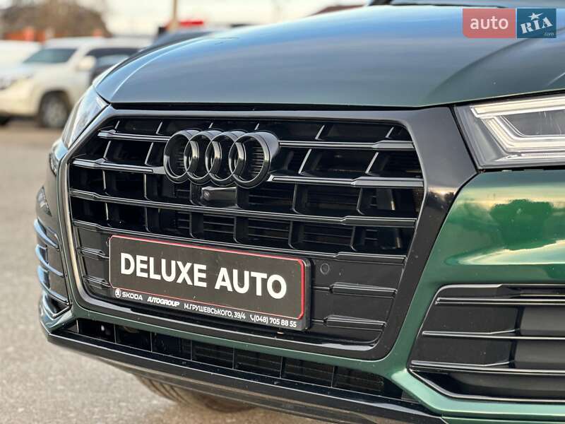 Внедорожник / Кроссовер Audi Q5 2017 в Киеве