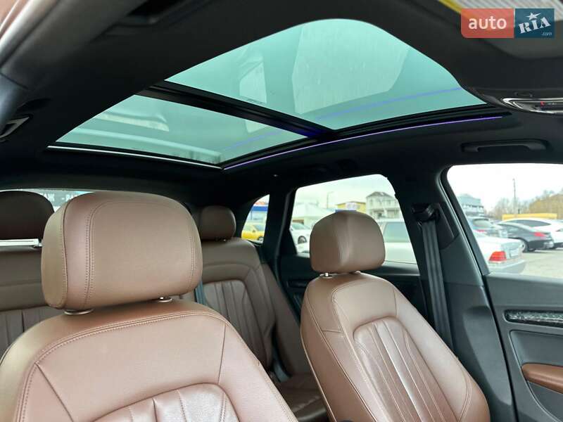 Внедорожник / Кроссовер Audi Q5 2017 в Киеве