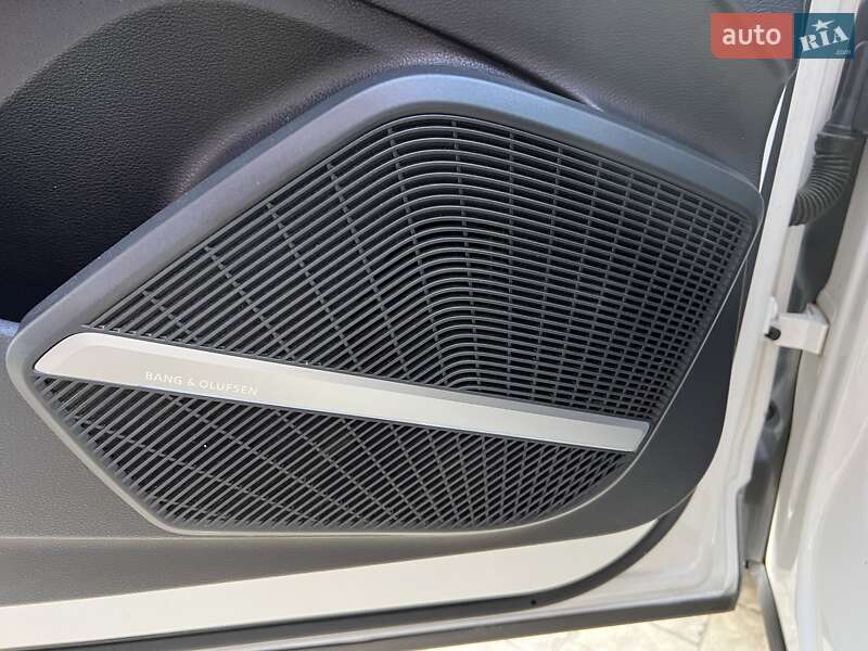 Внедорожник / Кроссовер Audi Q5 2019 в Львове
