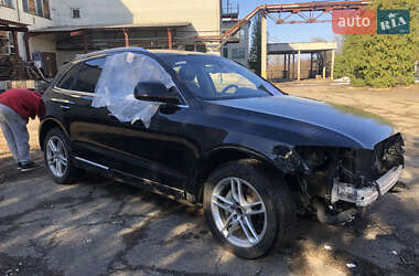 Внедорожник / Кроссовер Audi Q5 2015 в 