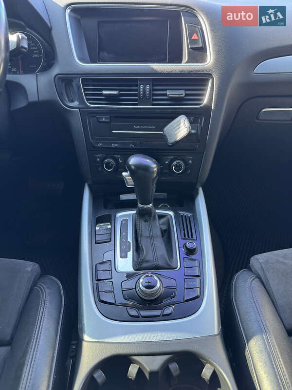 Позашляховик / Кросовер Audi Q5 2011 в Борисполі