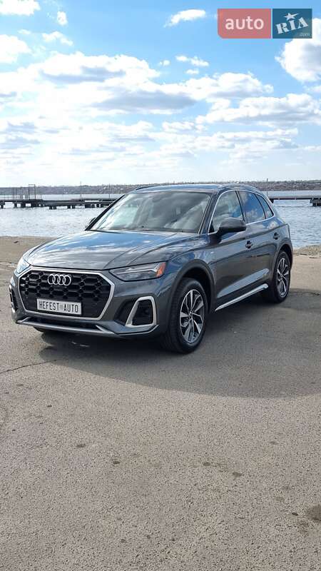 Внедорожник / Кроссовер Audi Q5 2022 в Николаеве