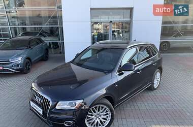 Внедорожник / Кроссовер Audi Q5 2016 в 