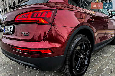 Позашляховик / Кросовер Audi Q5 2018 в 