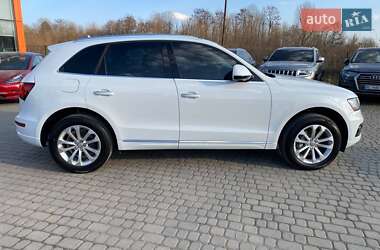 Внедорожник / Кроссовер Audi Q5 2015 в 