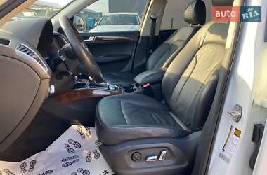 Внедорожник / Кроссовер Audi Q5 2015 в 