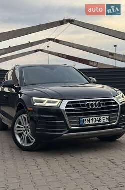 Внедорожник / Кроссовер Audi Q5 2017 в Сумах