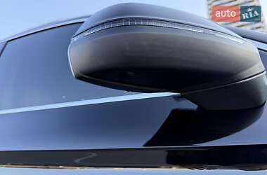 Внедорожник / Кроссовер Audi Q5 2022 в 