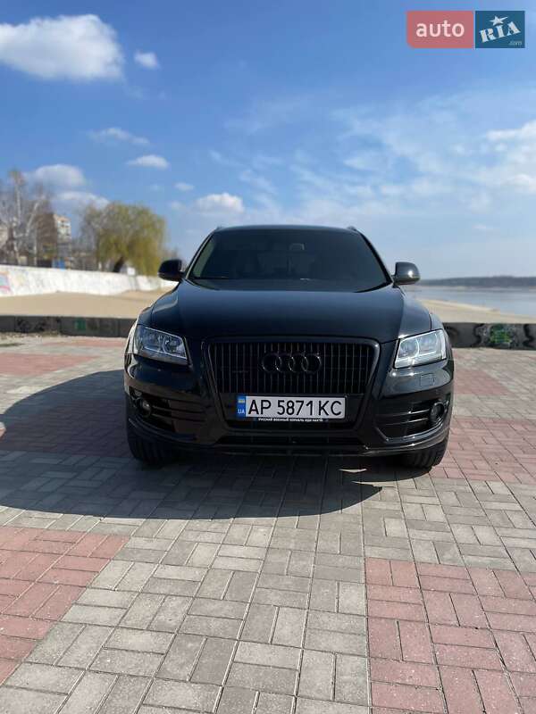 Внедорожник / Кроссовер Audi Q5 2011 в Запорожье