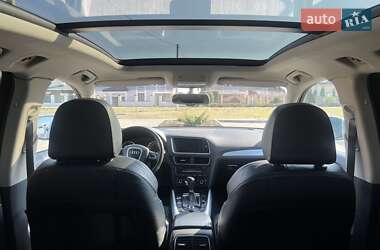 Внедорожник / Кроссовер Audi Q5 2008 в 