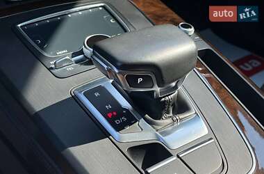 Внедорожник / Кроссовер Audi Q5 2019 в 