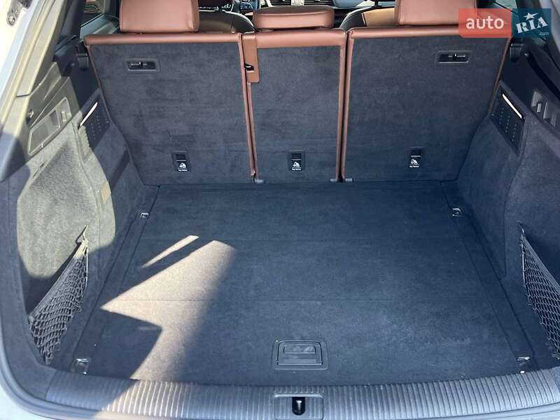 Позашляховик / Кросовер Audi Q5 2019 в Львові