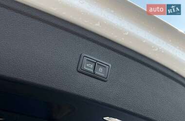 Внедорожник / Кроссовер Audi Q5 2019 в 