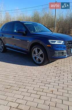 Внедорожник / Кроссовер Audi Q5 2018 в Киеве