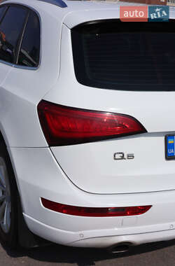 Внедорожник / Кроссовер Audi Q5 2013 в 