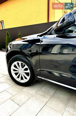 Внедорожник / Кроссовер Audi Q5 2015 в 