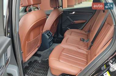 Внедорожник / Кроссовер Audi Q5 2017 в 