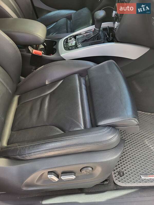 Внедорожник / Кроссовер Audi Q5 2015 в Днепре